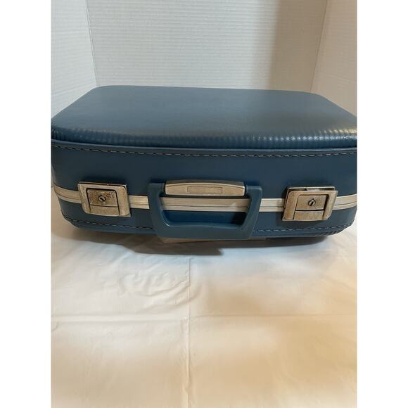 Vtg Blue Luggage Suitcase Mid-Century Hard Shell No Keys - Picture 8 of 16